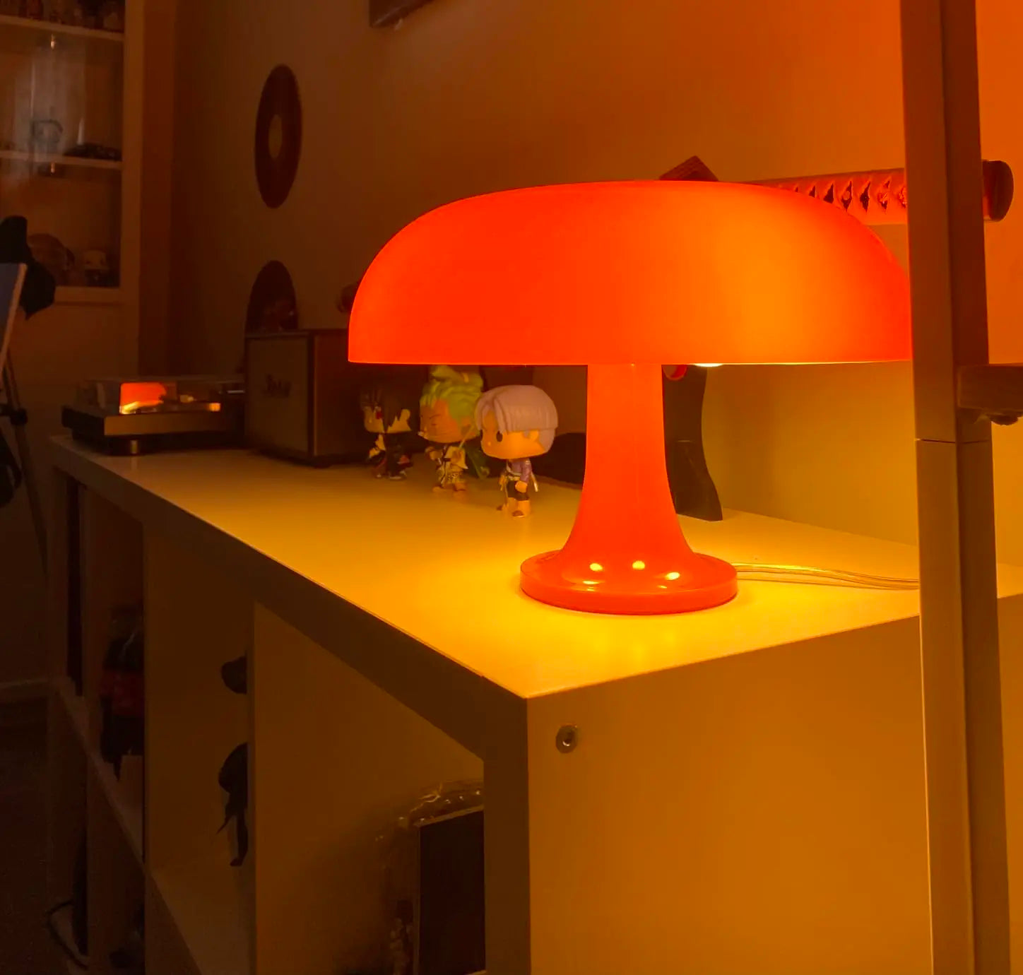 Italian Designer LED Mushroom Table Lamp – Modern Minimalist Bedside Light